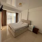 Oba Luxury- Mamaia Nord Lejlighed Năvodari